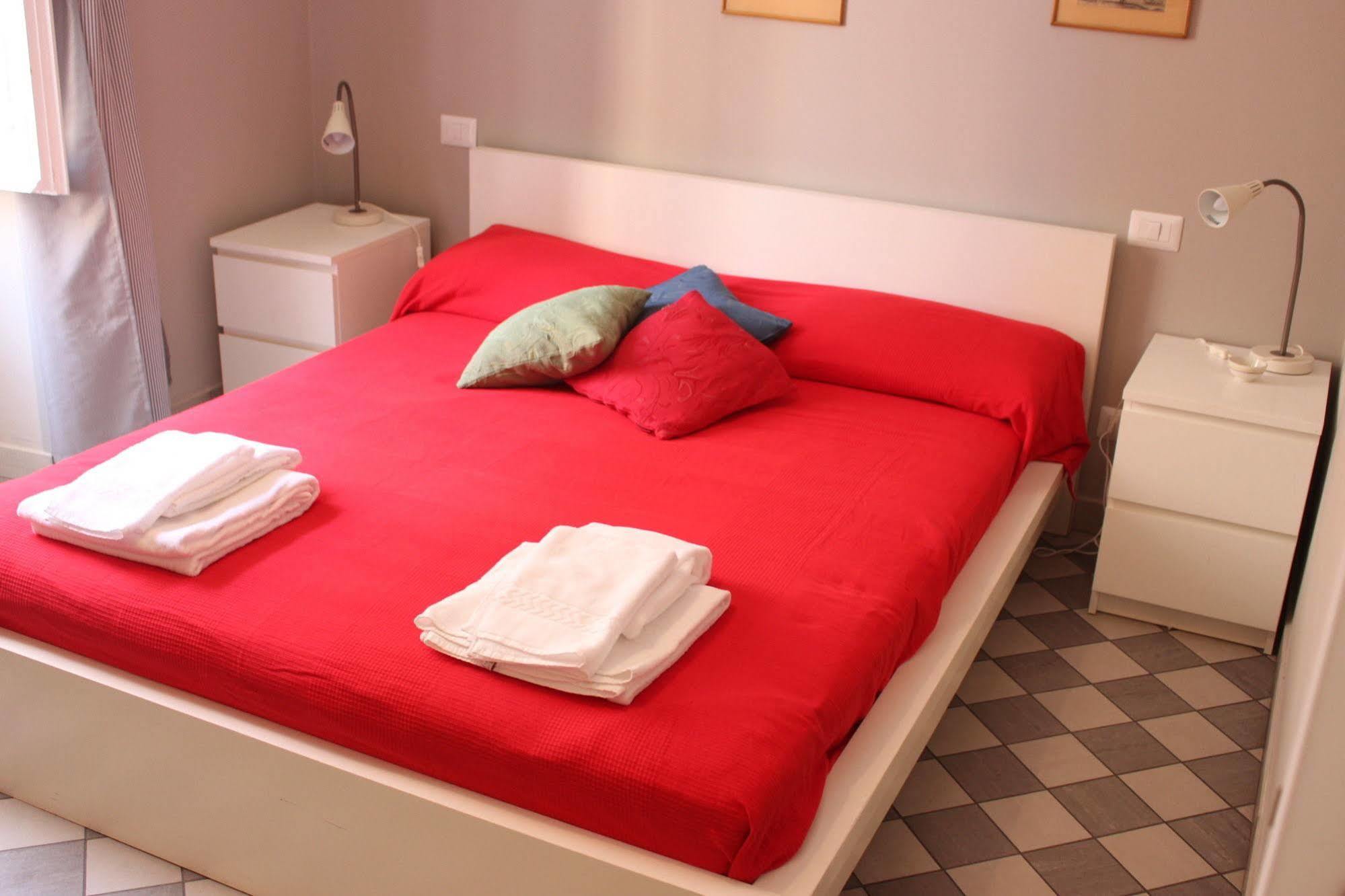 ローマ Le Stanze Di Pietro Bed & Breakfast エクステリア 写真