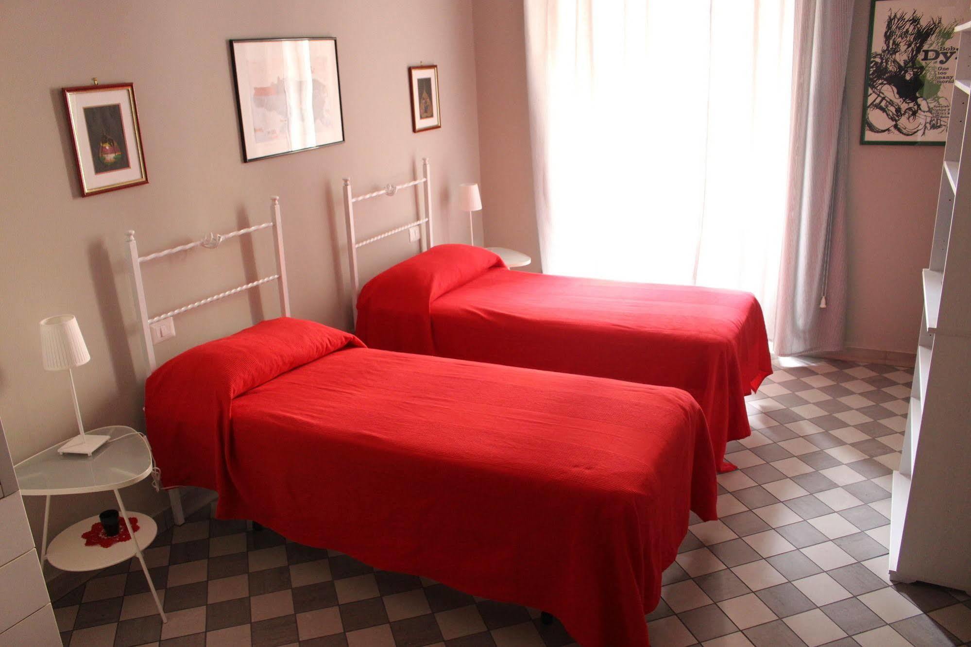 ローマ Le Stanze Di Pietro Bed & Breakfast エクステリア 写真